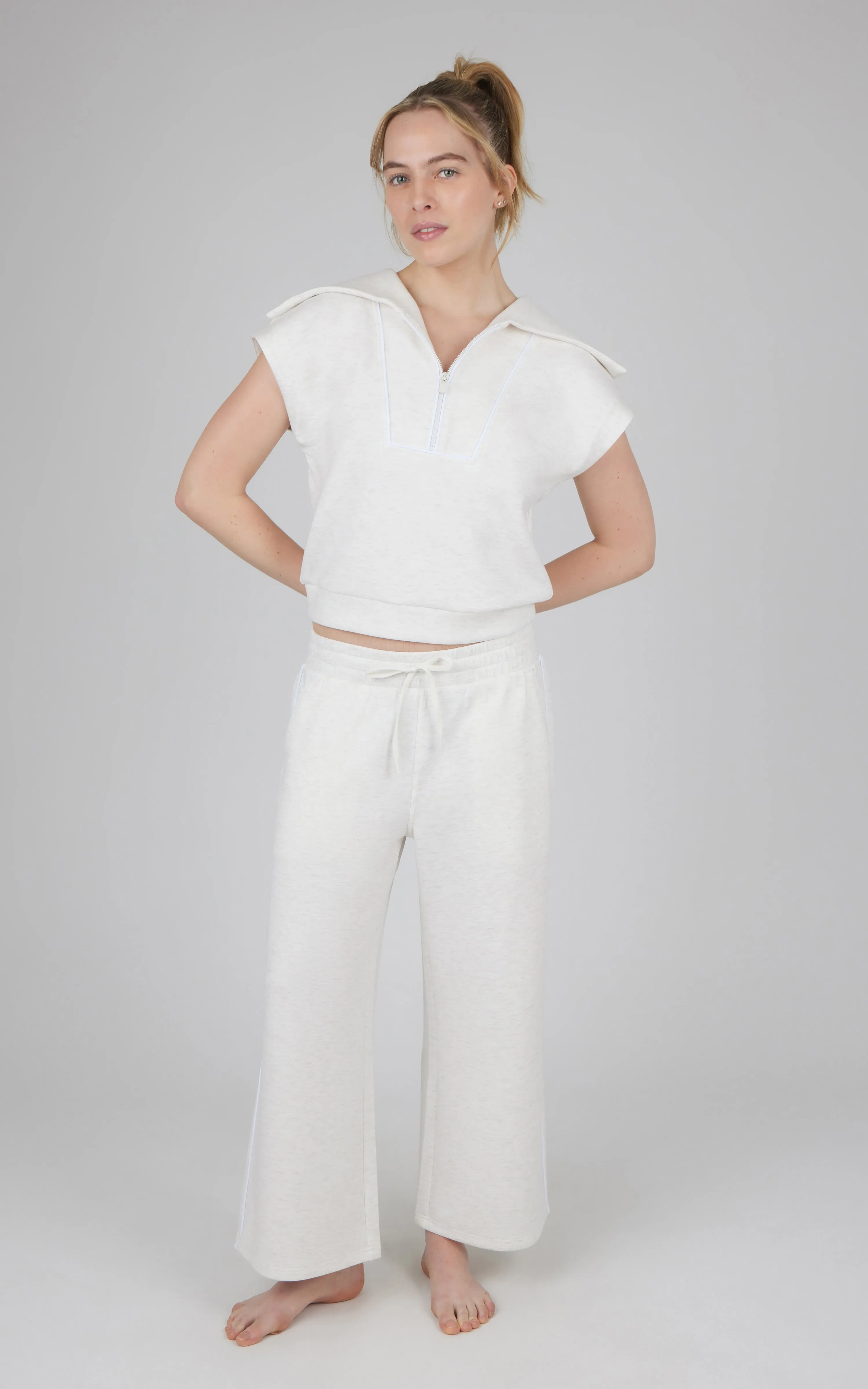 2 PC Half Zip and Pant w/ Contrast Piping