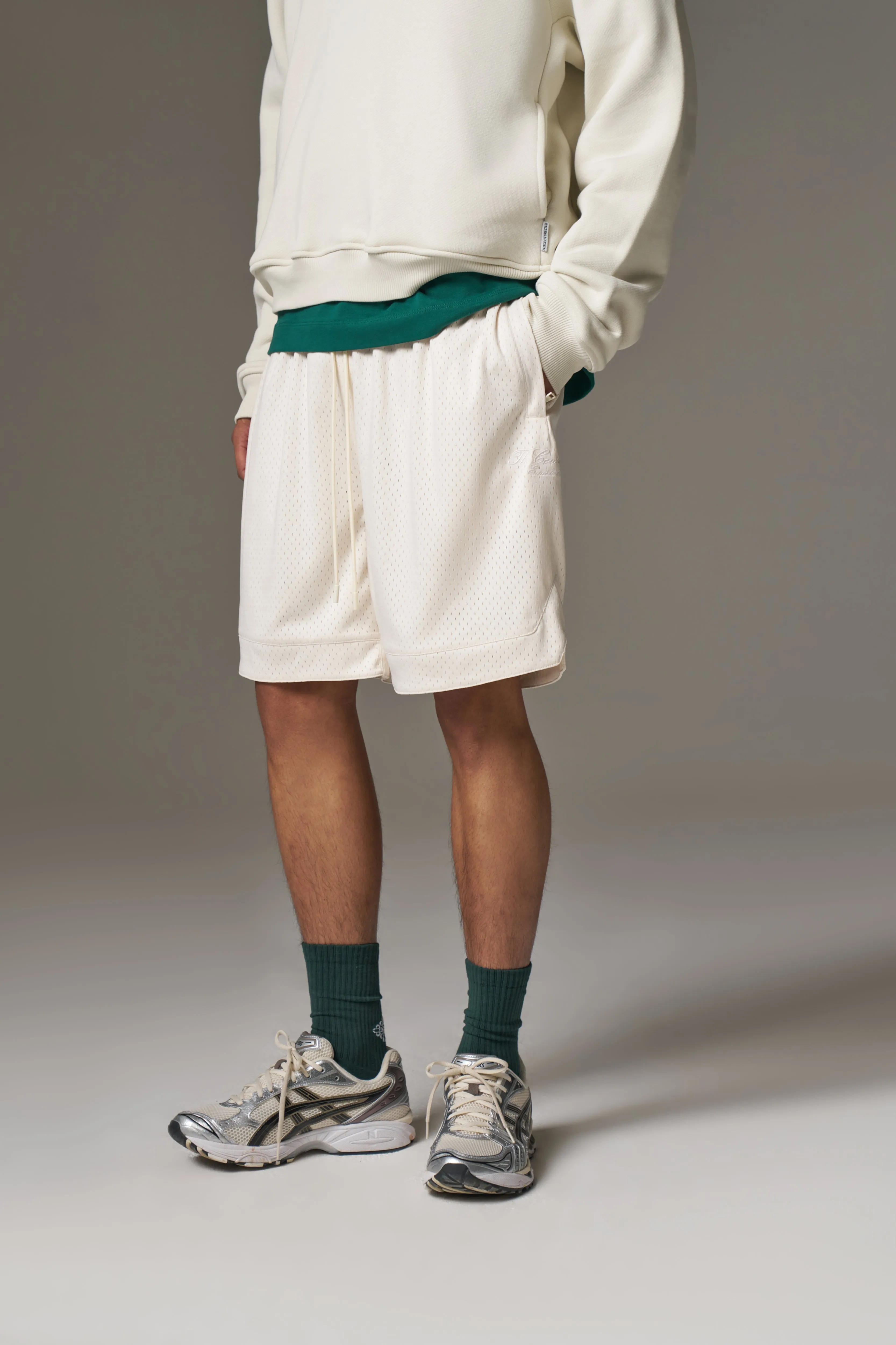 AIRTEX SHORTS - OFF WHITE