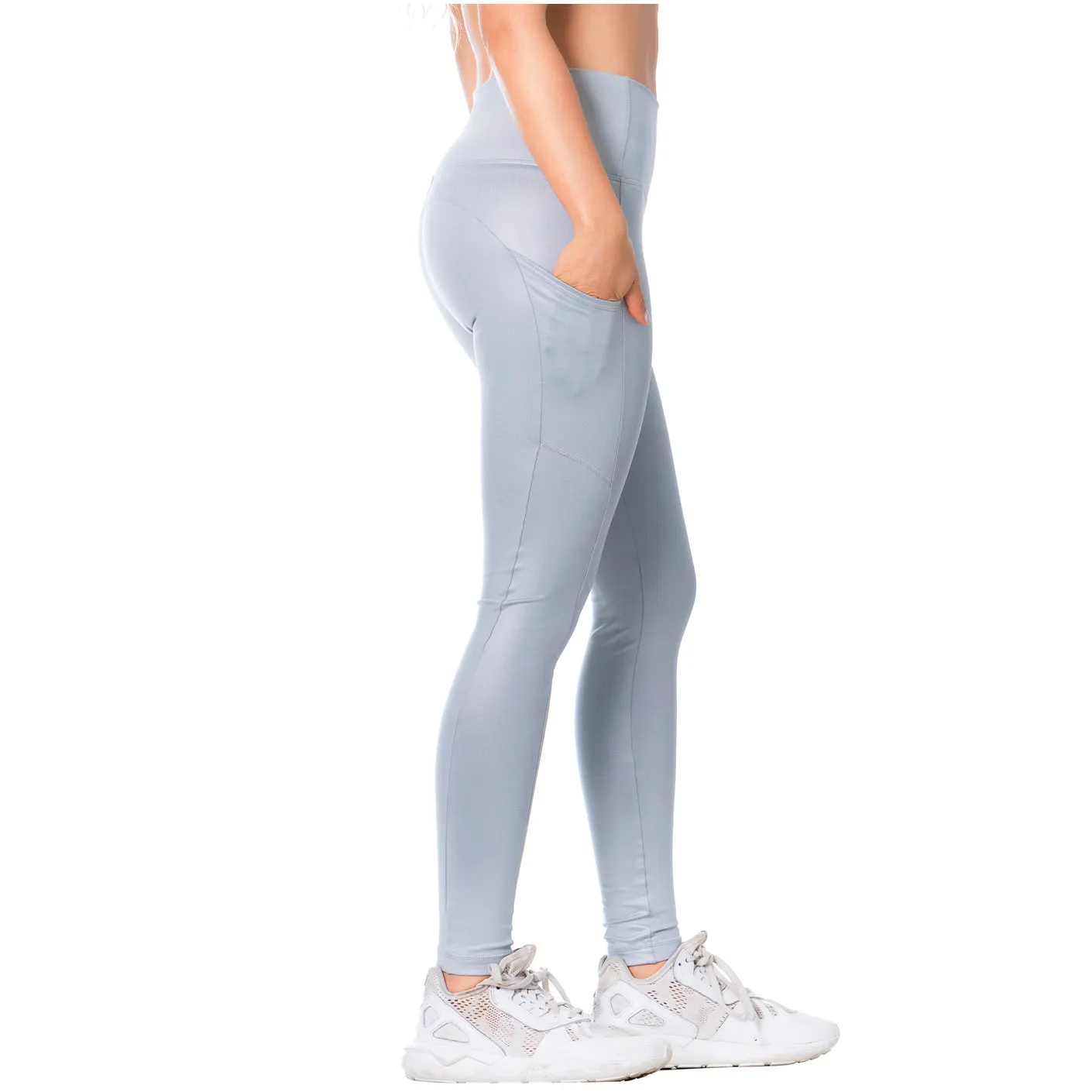 FLEXMEE Sportwear/Leggings 946137 2020-1 Spring Summer Collection Color Shiny Silver