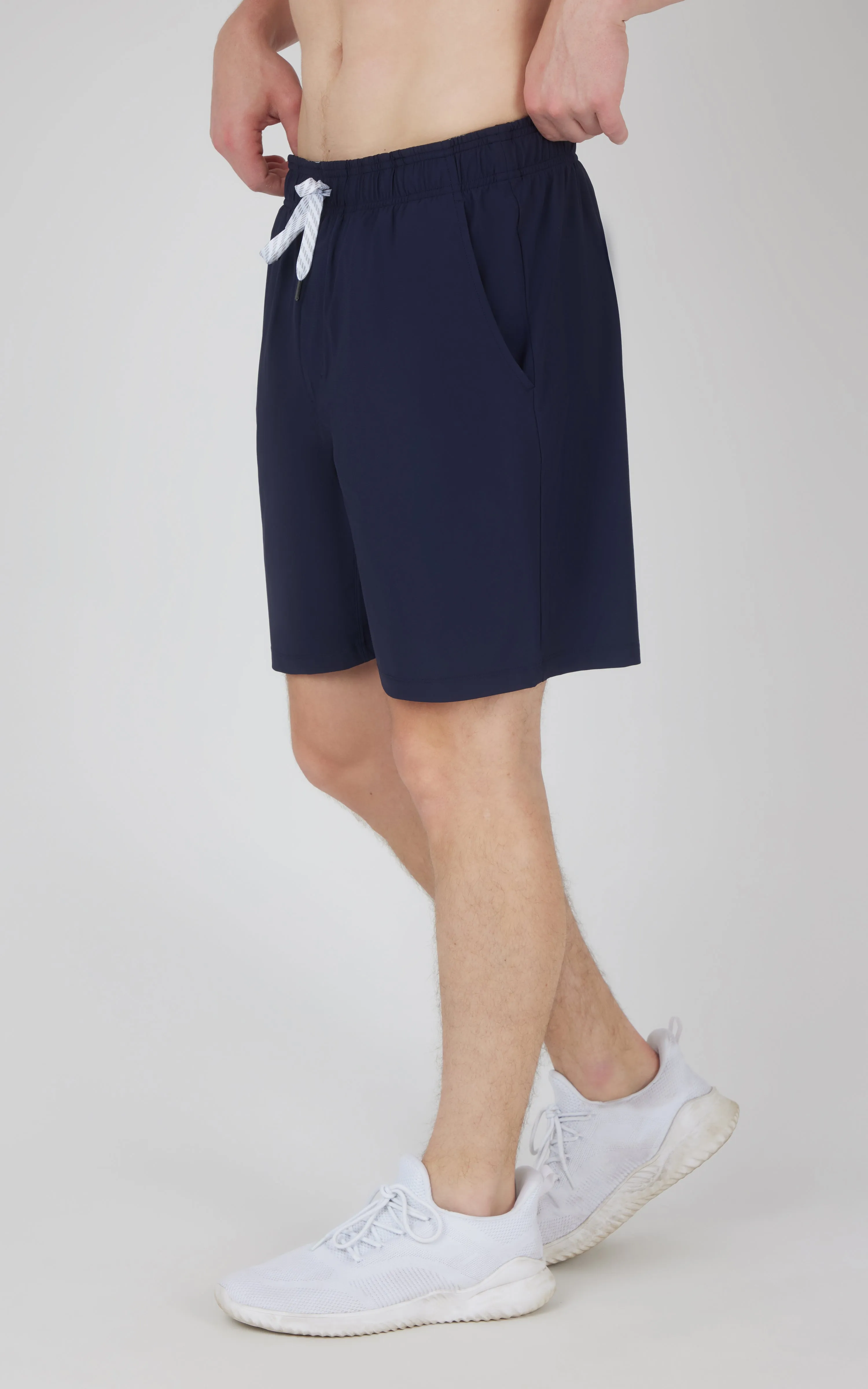 Men's Warp End Zone 8" Mesh Short