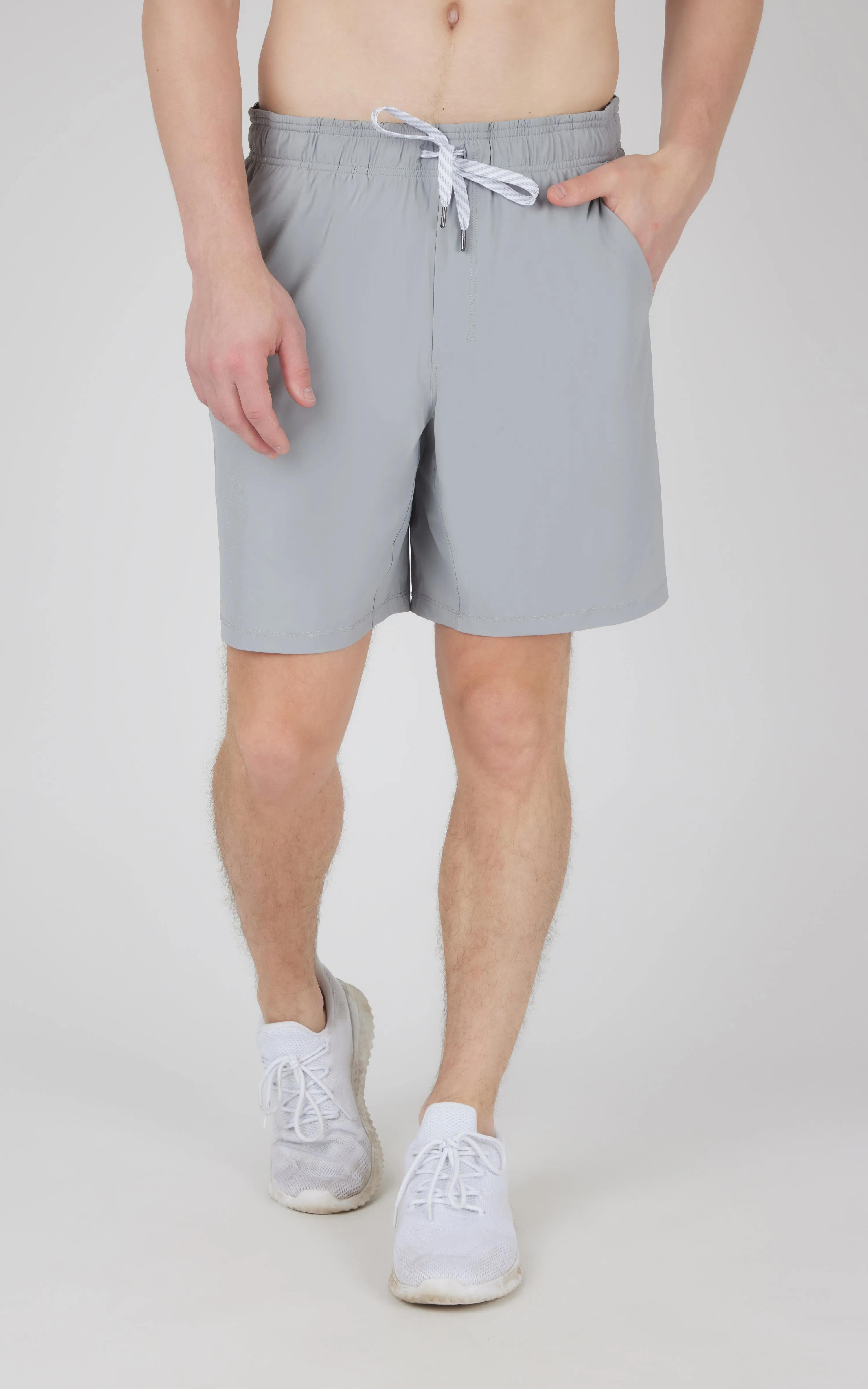 Men's Warp End Zone 8" Mesh Short