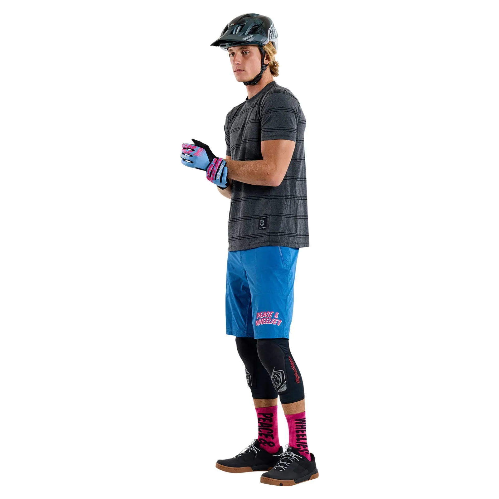 Skyline Trail Short Shell Washed Out Cobalt